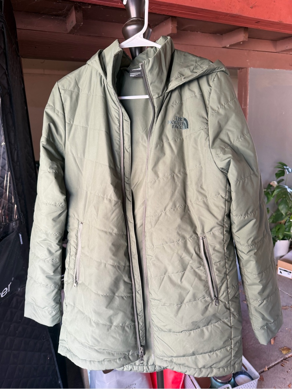 The North Face Women's Sage Green Quilted Hooded Puffer Jacket